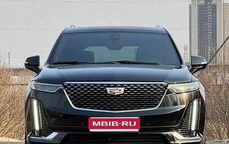 Cadillac XT6 I, 2022 год, 4 000 000 рублей, 2 фотография