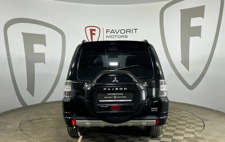 Mitsubishi Pajero IV, 2017 год, 3 049 000 рублей, 3 фотография