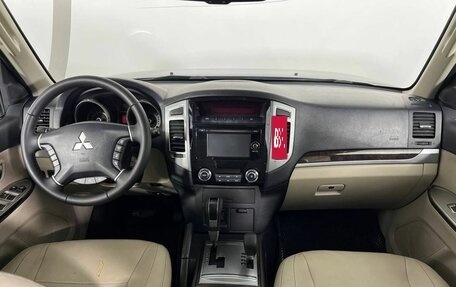 Mitsubishi Pajero IV, 2017 год, 3 049 000 рублей, 7 фотография