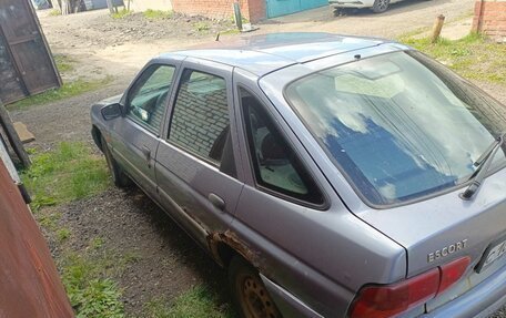 Ford Escort V, 1997 год, 80 000 рублей, 2 фотография