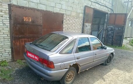 Ford Escort V, 1997 год, 80 000 рублей, 24 фотография