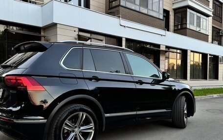 Volkswagen Tiguan II, 2018 год, 2 515 000 рублей, 7 фотография