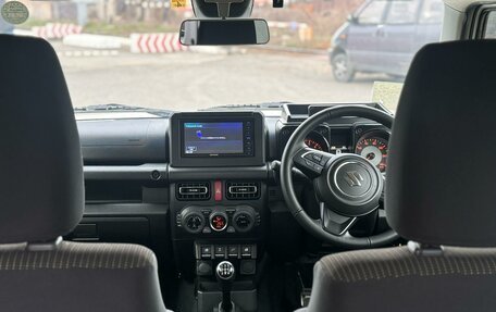 Suzuki Jimny, 2022 год, 1 750 000 рублей, 10 фотография