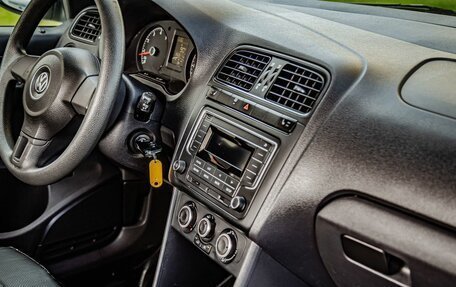 Volkswagen Polo VI (EU Market), 2012 год, 620 000 рублей, 22 фотография