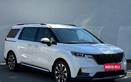 KIA Carnival, 2021 год, 3 950 000 рублей, 3 фотография