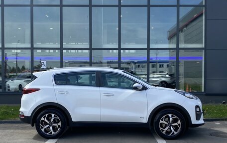 KIA Sportage IV рестайлинг, 2020 год, 2 499 000 рублей, 4 фотография