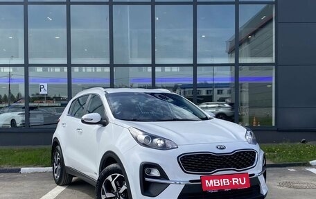 KIA Sportage IV рестайлинг, 2020 год, 2 499 000 рублей, 3 фотография