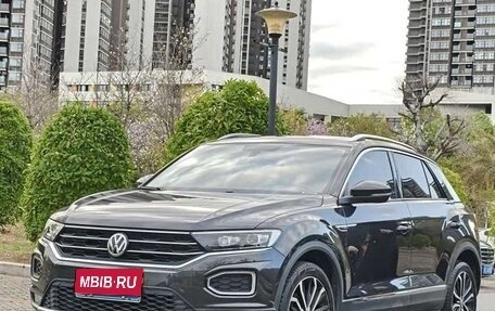 Volkswagen T-Cross I, 2022 год, 1 240 000 рублей, 1 фотография