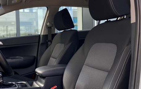 KIA Sportage IV рестайлинг, 2020 год, 2 299 000 рублей, 22 фотография