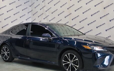 Toyota Camry, 2018 год, 2 799 000 рублей, 1 фотография