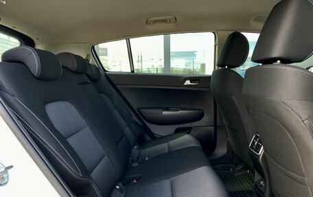 KIA Sportage IV рестайлинг, 2020 год, 2 299 000 рублей, 30 фотография
