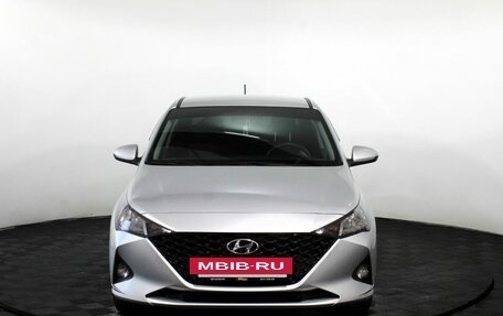 Hyundai Solaris II рестайлинг, 2021 год, 1 590 000 рублей, 2 фотография