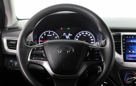Hyundai Solaris II рестайлинг, 2021 год, 1 590 000 рублей, 14 фотография