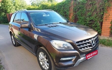 Mercedes-Benz M-Класс, 2013 год, 3 300 000 рублей, 3 фотография