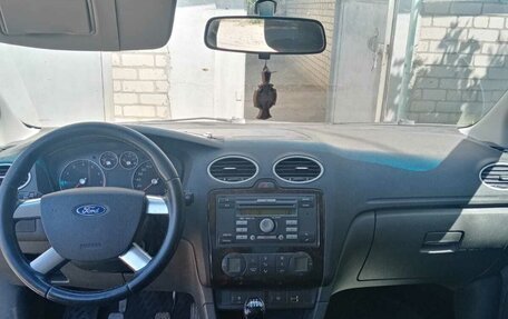 Ford Focus II рестайлинг, 2006 год, 550 000 рублей, 8 фотография