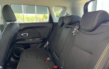 KIA Soul II рестайлинг, 2015 год, 1 480 000 рублей, 34 фотография