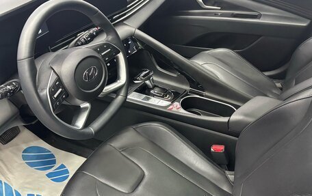Hyundai Elantra, 2023 год, 2 350 000 рублей, 8 фотография