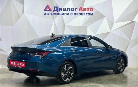 Hyundai Elantra, 2023 год, 2 350 000 рублей, 4 фотография