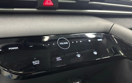 Hyundai Elantra, 2023 год, 2 350 000 рублей, 14 фотография
