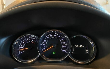 Renault Logan II, 2019 год, 1 230 000 рублей, 11 фотография