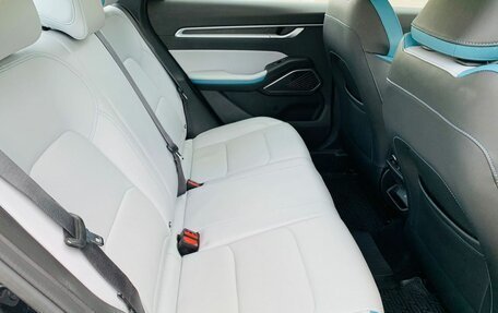 Geely Emgrand, 2023 год, 1 750 000 рублей, 11 фотография