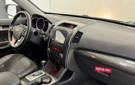 KIA Sorento II рестайлинг, 2011 год, 1 660 000 рублей, 13 фотография