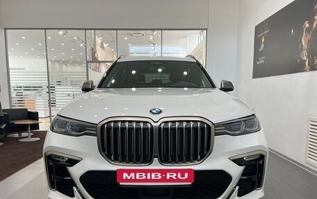 BMW X7, 2020 год, 7 995 000 рублей, 14 фотография