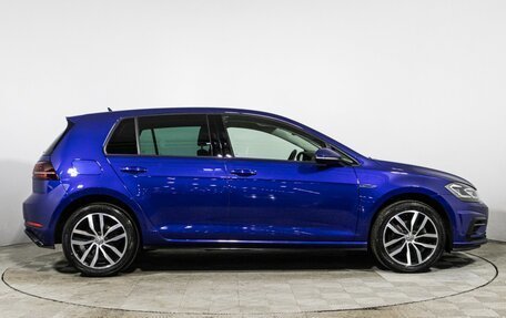 Volkswagen Golf VII, 2018 год, 1 975 500 рублей, 4 фотография