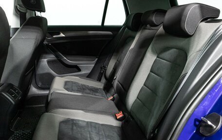 Volkswagen Golf VII, 2018 год, 1 975 500 рублей, 10 фотография