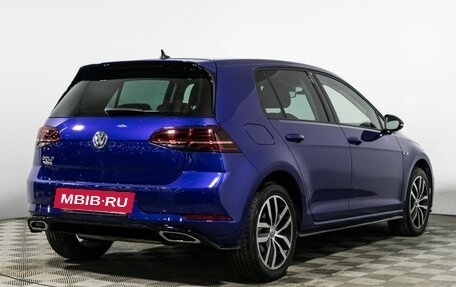 Volkswagen Golf VII, 2018 год, 1 975 500 рублей, 5 фотография