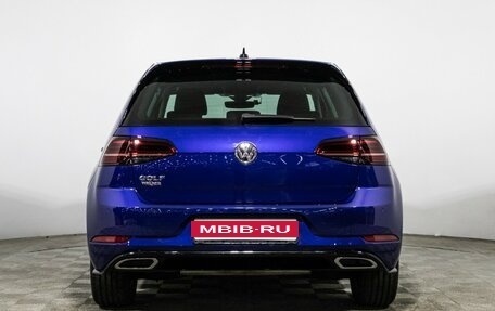 Volkswagen Golf VII, 2018 год, 1 975 500 рублей, 6 фотография