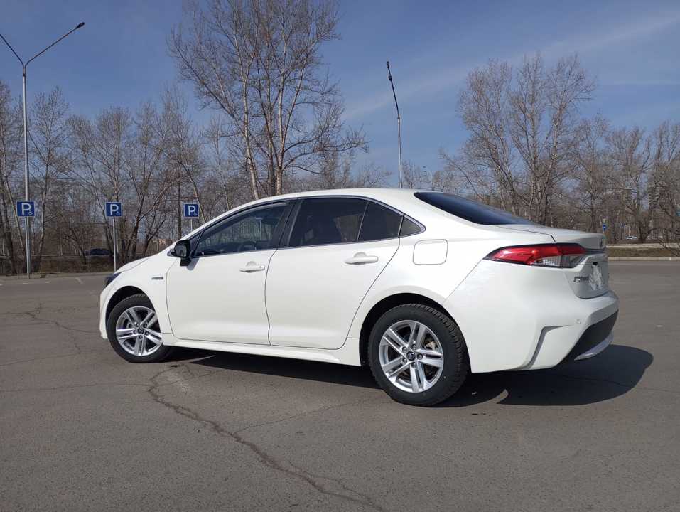 Toyota Corolla E210, 2019 год, 1 750 000 рублей, 4 фотография