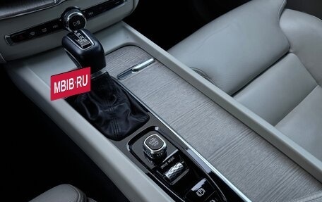 Volvo XC60 II, 2019 год, 3 200 000 рублей, 15 фотография