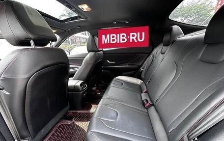Hyundai Elantra, 2021 год, 1 300 008 рублей, 10 фотография