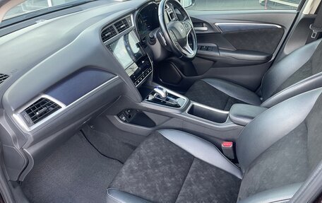 Honda Shuttle II, 2016 год, 1 299 000 рублей, 19 фотография