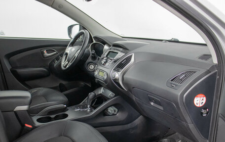 Hyundai ix35 I рестайлинг, 2012 год, 1 150 000 рублей, 9 фотография