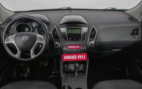 Hyundai ix35 I рестайлинг, 2012 год, 1 150 000 рублей, 13 фотография