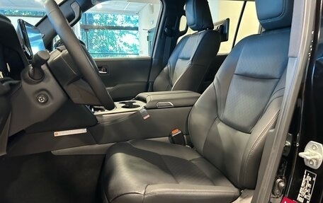 Toyota Land Cruiser, 2024 год, 12 990 000 рублей, 13 фотография