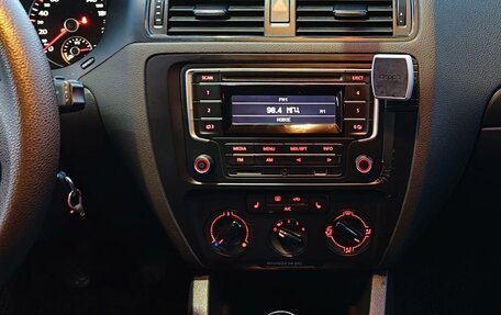 Volkswagen Jetta VI, 2014 год, 1 135 000 рублей, 9 фотография