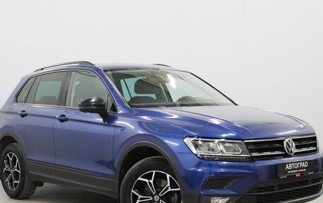 Volkswagen Tiguan II, 2019 год, 2 330 000 рублей, 3 фотография