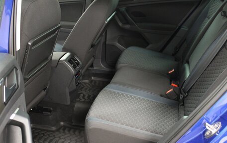 Volkswagen Tiguan II, 2019 год, 2 330 000 рублей, 10 фотография
