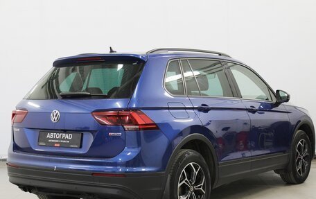 Volkswagen Tiguan II, 2019 год, 2 330 000 рублей, 4 фотография