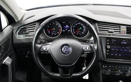 Volkswagen Tiguan II, 2019 год, 2 330 000 рублей, 8 фотография