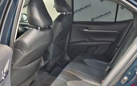 Toyota Camry, 2018 год, 2 799 000 рублей, 9 фотография
