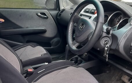 Honda Fit III, 2003 год, 4 фотография