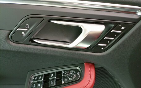 Porsche Macan I рестайлинг, 2024 год, 12 100 000 рублей, 9 фотография