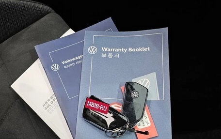 Volkswagen Golf VIII, 2022 год, 2 220 000 рублей, 12 фотография