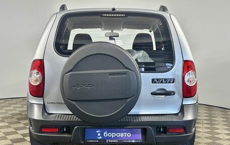 Chevrolet Niva I рестайлинг, 2012 год, 550 000 рублей, 4 фотография