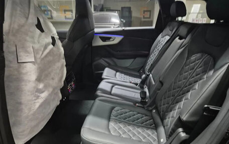 Audi Q7, 2025 год, 7 800 000 рублей, 15 фотография