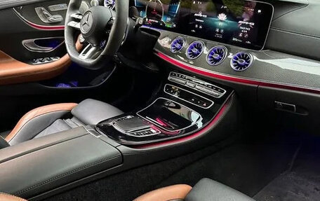 Mercedes-Benz E-Класс AMG, 2022 год, 6 300 000 рублей, 10 фотография